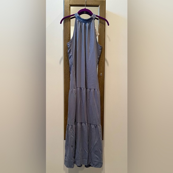 Halter neck maxi dress - Picture 2 of 4